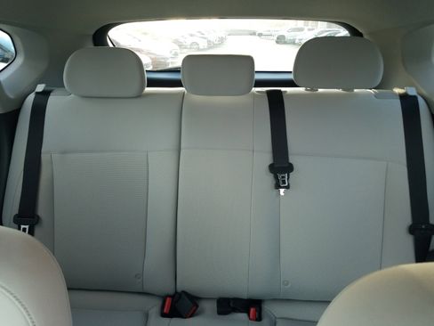 New 2026 Hyundai Kona SE image 19