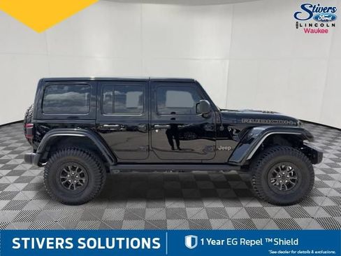 Used 2021 Jeep Wrangler Unlimited Rubicon w/ Dual Top Group AWD/4WD image 5