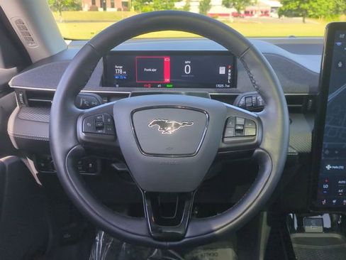 Used 2024 Ford Mustang Mach-E Premium AWD/4WD image 31