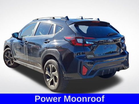 Used 2025 Subaru Crosstrek 2.0i Premium image 4