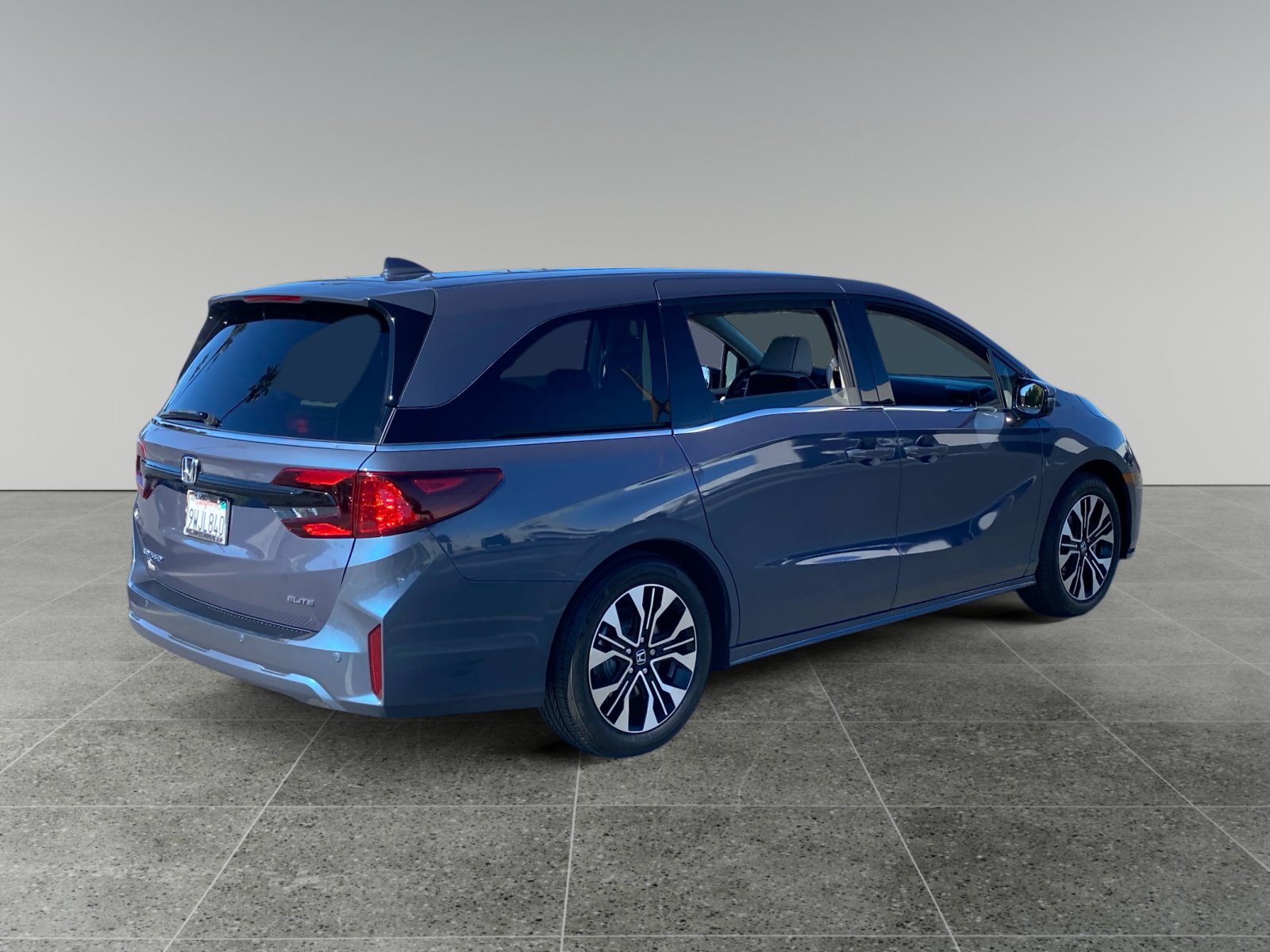 Used 2026 Honda Odyssey Elite image 5
