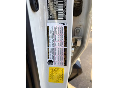 Used 2021 Toyota C-HR XLE image 26