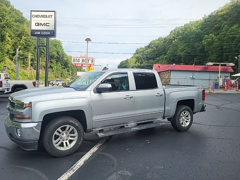 Used 2017 Chevrolet Silverado 1500 LT w/ All Star Edition AWD/4WD image 2