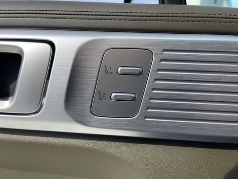 Used 2025 Hyundai Santa Fe Calligraphy image 19