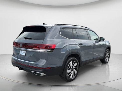New 2026 Volkswagen Atlas SE FWD image 5