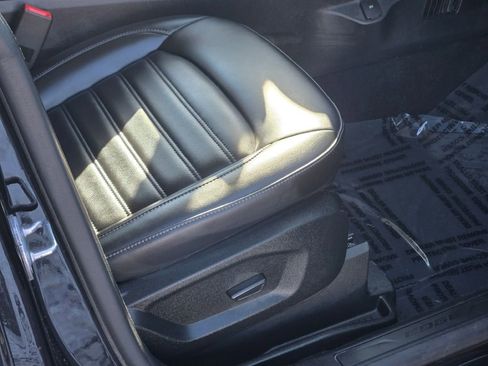 Used 2022 Ford Edge SEL w/ Convenience Package image 7