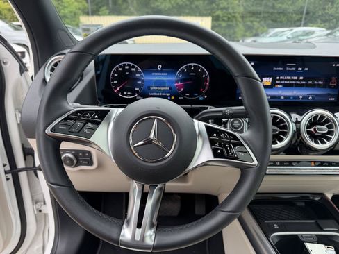 Certified 2026 Mercedes-Benz GLA 250 image 10