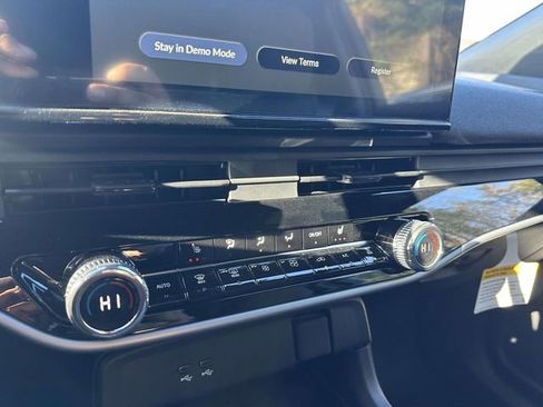 New 2026 Honda Prologue EX image 22