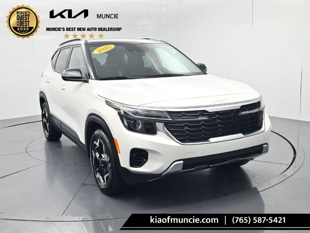 Certified 2025 Kia Seltos S FWD image 2