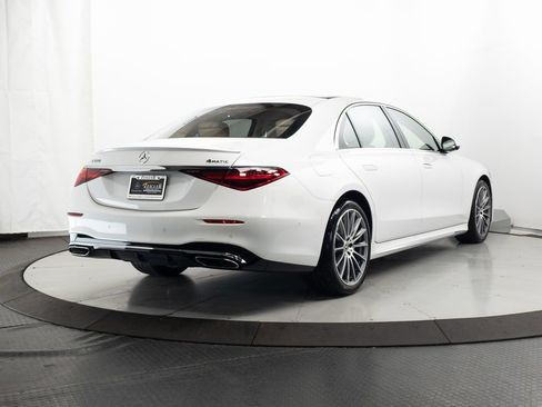 Certified 2025 Mercedes-Benz S 580 4MATIC Sedan image 34