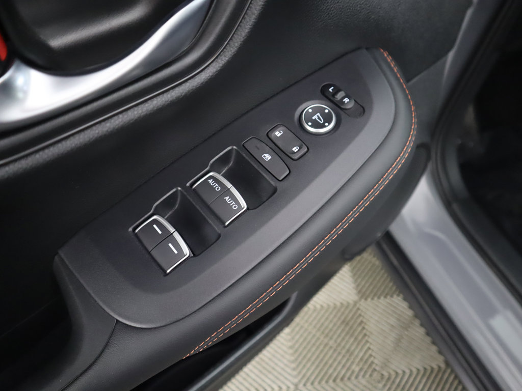 Certified 2026 Honda HR-V Sport image 36