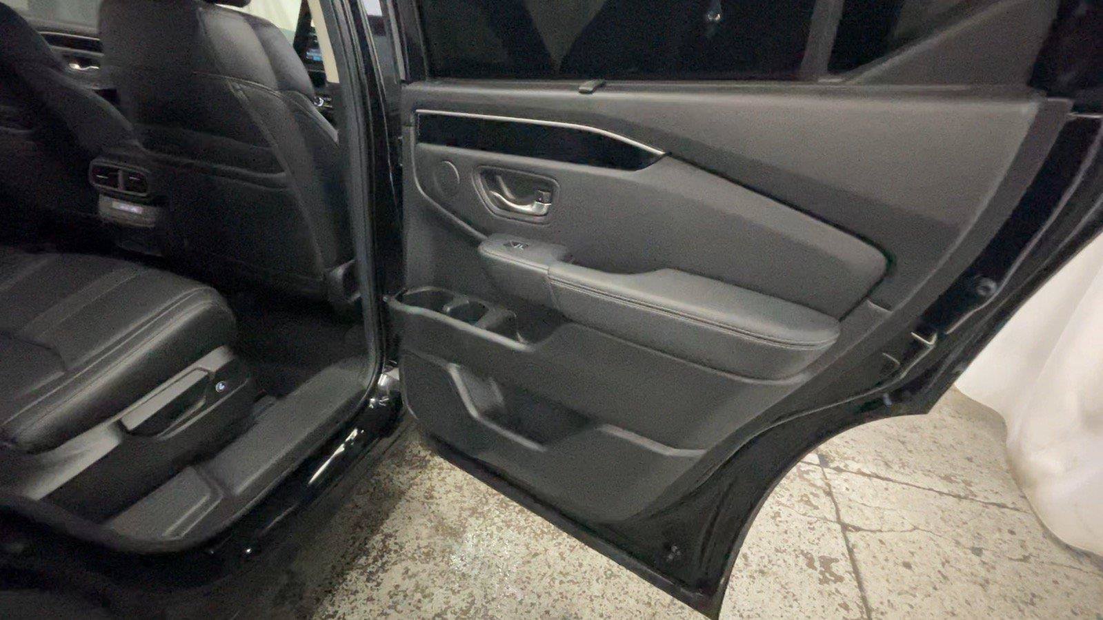 Certified 2025 Honda Pilot EX-L image 23