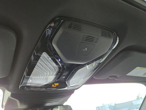 Used 2026 BMW X5 xDrive40i image 28