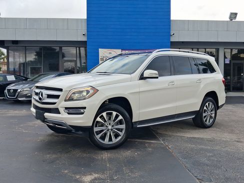 Used 2016 Mercedes-Benz GL 450 4MATIC image 3