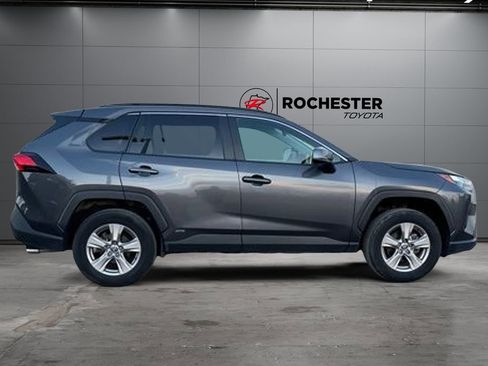 Certified 2025 Toyota RAV4 XLE AWD/4WD image 34
