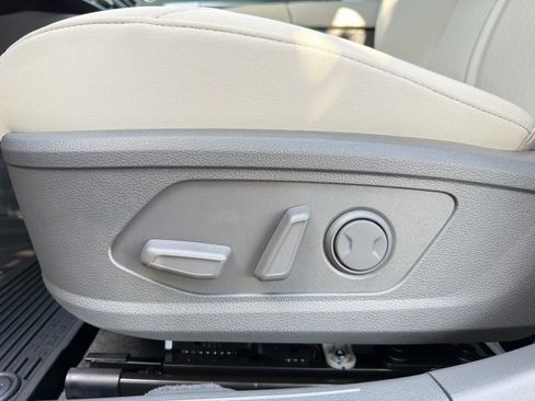 Used 2026 Hyundai Sonata SEL FWD image 12