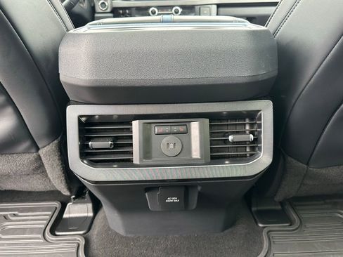 New 2026 Ford F350 Platinum w/ Tremor Off-Road Package image 15