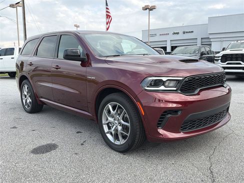 New 2026 Dodge Durango GT w/ Trailer Tow Group IV AWD/4WD image 4