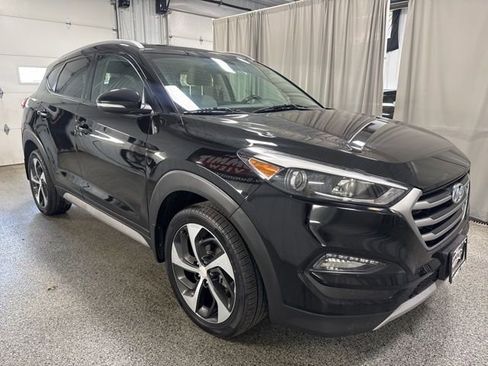 Used 2018 Hyundai Tucson Sport image 3