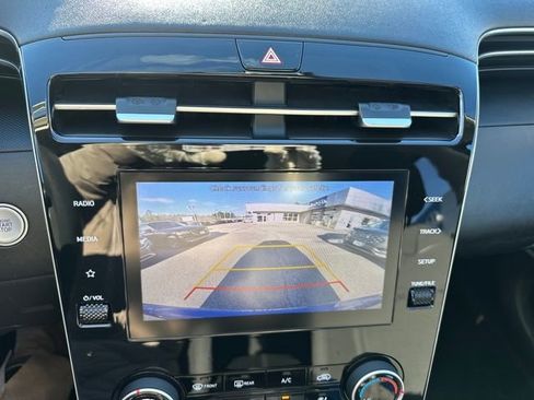 Certified 2022 Hyundai Tucson SEL image 18