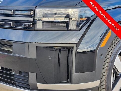 Certified 2025 Hyundai Santa Fe Limited image 5