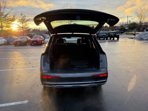 Used 2023 Audi Q7 2.0T Premium Plus w/ Premium Plus Package image 12