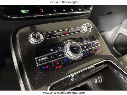 Certified 2022 Lincoln Nautilus Reserve w/ Equipment Group 201A image 47