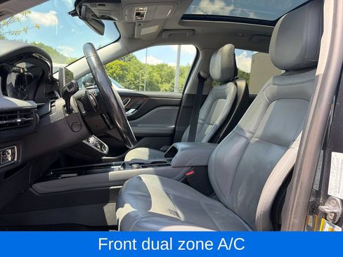 Used 2020 Lincoln Corsair Reserve AWD/4WD image 16