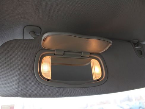 Used 2017 Chrysler Pacifica Touring-L Plus w/ Advanced Safetytec Group image 50