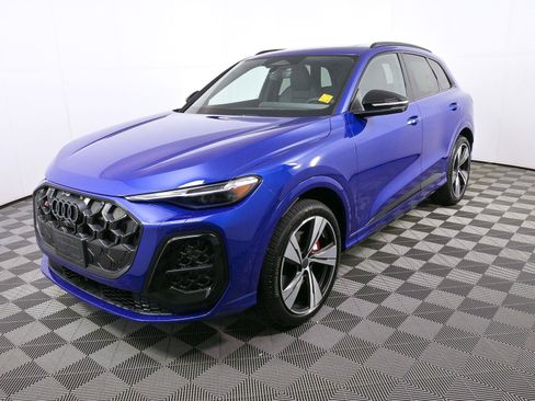 New 2026 Audi SQ5 Prestige AWD/4WD image 33