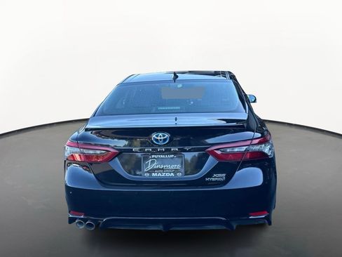 Used 2023 Toyota Camry XSE FWD image 4