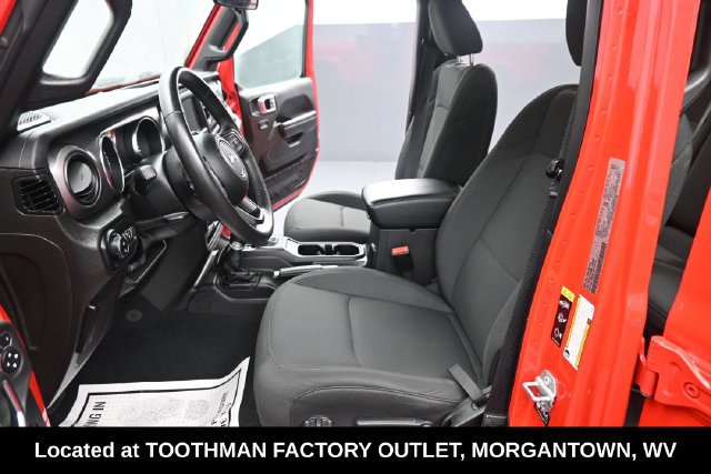 Used 2022 Jeep Gladiator Sport AWD/4WD image 11