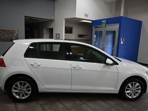 Used 2015 Volkswagen Golf S w/ Lighting Package FWD image 6