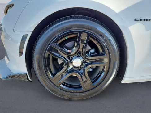 Used 2020 Chevrolet Camaro LT image 14