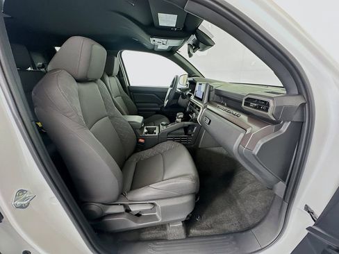 Used 2025 Toyota Tacoma SR5 image 26