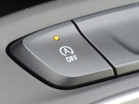 New 2026 Chevrolet Trax RS w/ Driver Confidence Package image 31