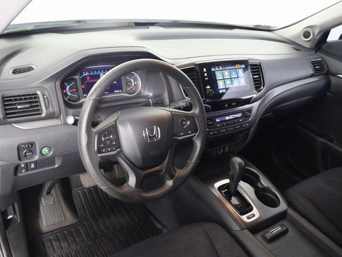 Used 2020 Honda Pilot EX image 5