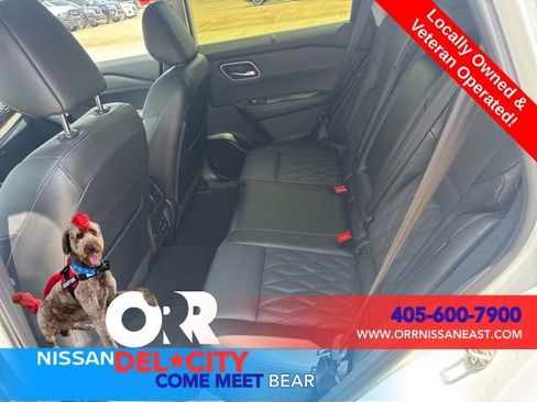 Used 2026 Nissan Rogue Platinum w/ Platinum Premium Package AWD/4WD image 9