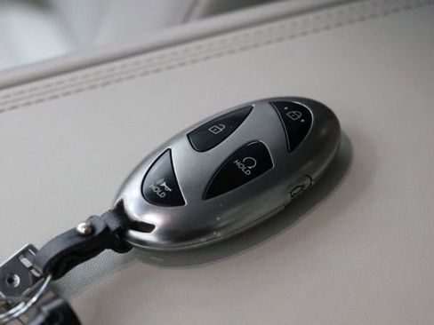 Used 2025 Hyundai Santa Fe SEL FWD image 39