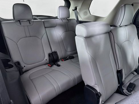 Certified 2025 Honda Pilot Elite image 29