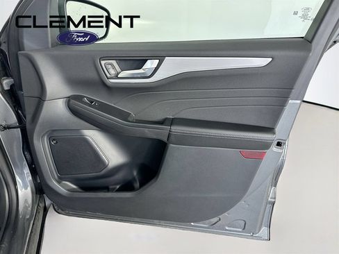 New 2025 Ford Escape Platinum w/ Premium Technology Package AWD/4WD image 32