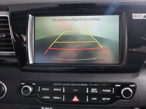 Used 2018 Kia Niro Touring image 48