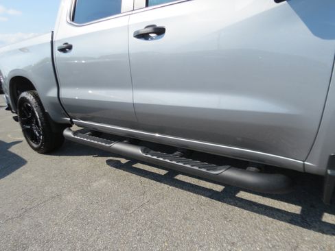 Used 2025 Chevrolet Silverado 1500 Custom w/ Turbomax Blackout Package AWD/4WD image 13