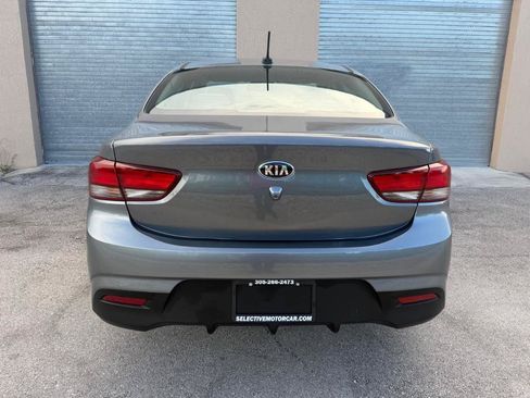 Used 2019 Kia Rio S FWD image 10