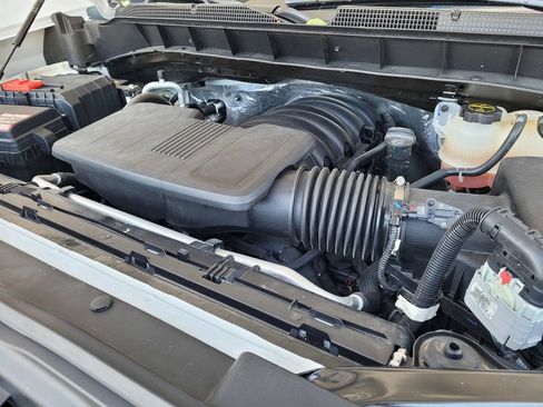 Used 2025 Chevrolet Silverado 1500 W/T RWD image 16