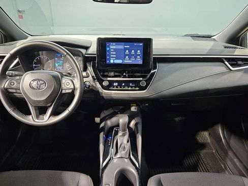 Certified 2024 Toyota Corolla SE w/ SE Premium Package image 10