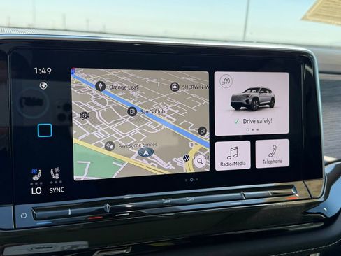 Used 2025 Volkswagen Atlas SEL image 25