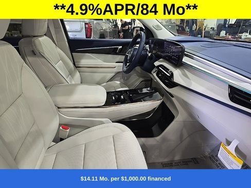 New 2026 Buick Enclave Avenir w/ Super Cruise Package FWD image 10