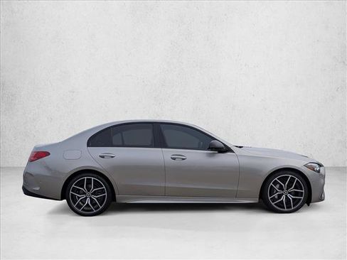 Used 2023 Mercedes-Benz C 300 Sedan image 4