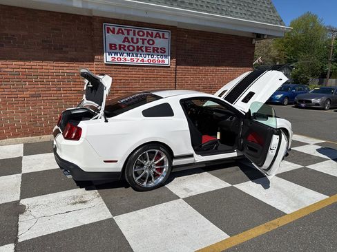 Used 2010 Ford Mustang Shelby GT500 RWD image 53